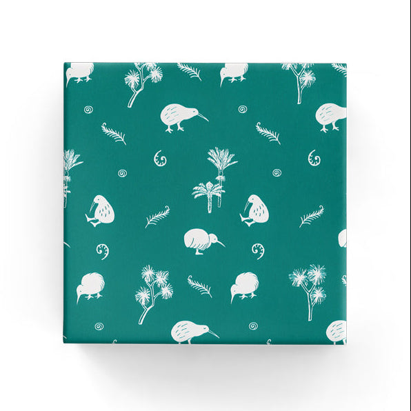 Little Kiwi Jade Wrap***